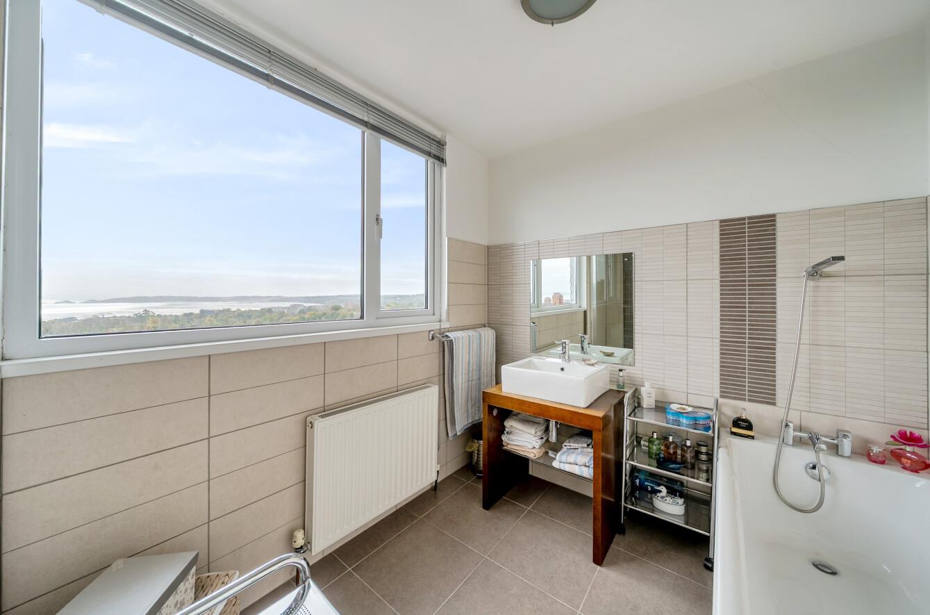 Hazel Road, Uplands, Swansea, SA2 0LU